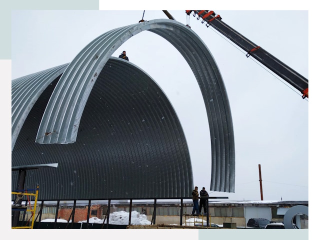 Полукруглые ангары в Мегионе