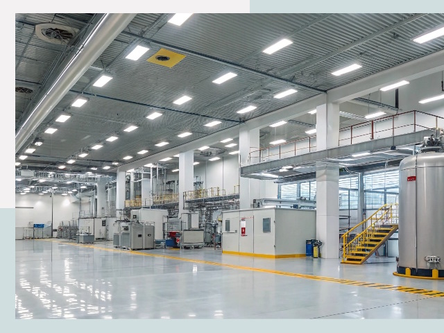 Освещение ангаров в Мегионе от 626 руб. - Эффективные решения