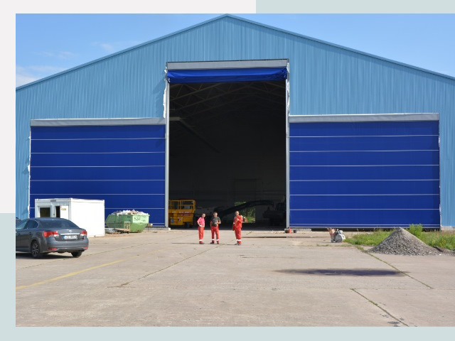 Ангарные ворота в Мегион от СтальСтрой-Мго по цене 626 руб.