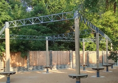 Терраса из металлоконструкций под ключ, проектирование, изготовление и монтаж от СтальСтрой-Мго